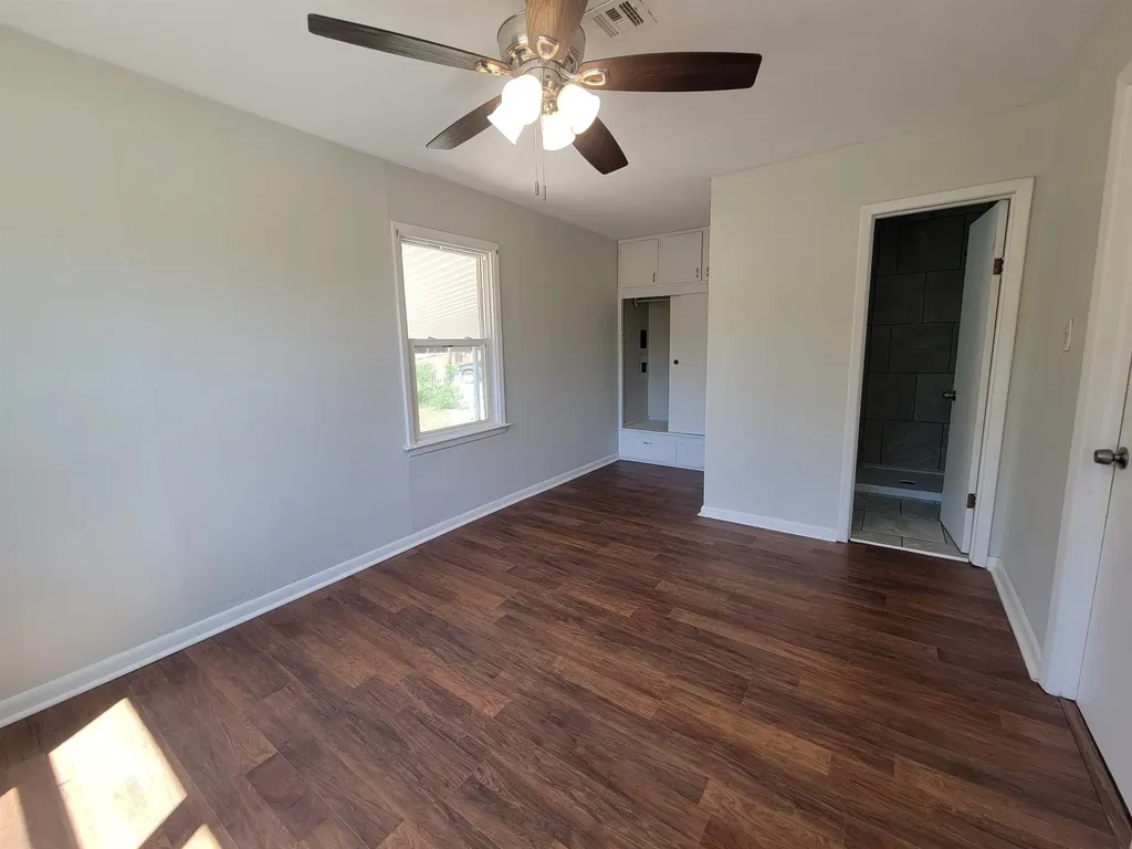 201 N Cherry Wellington KS 67152