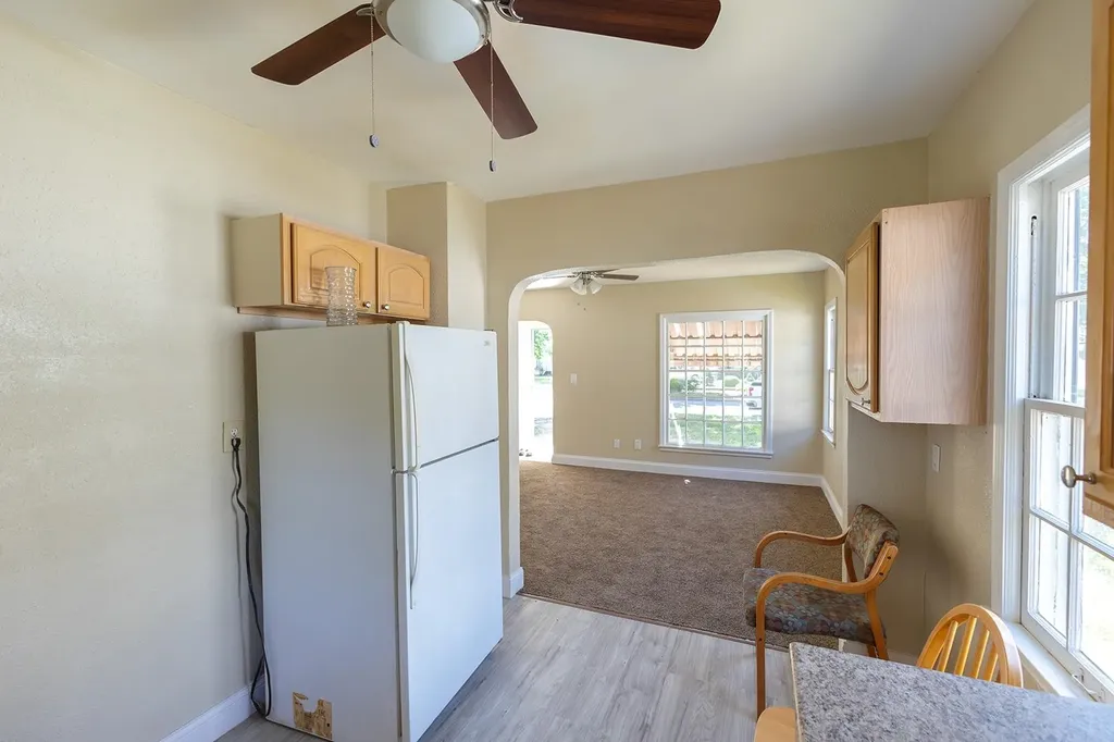 1952 S Emporia Avenue Wichita KS 67211