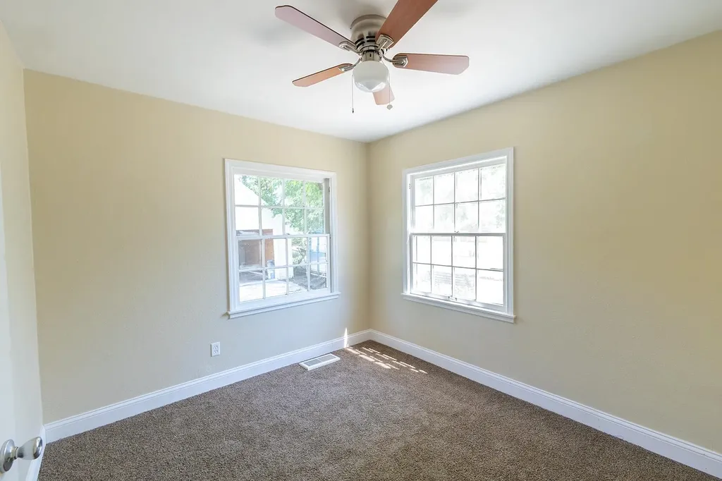 1952 S Emporia Avenue Wichita KS 67211