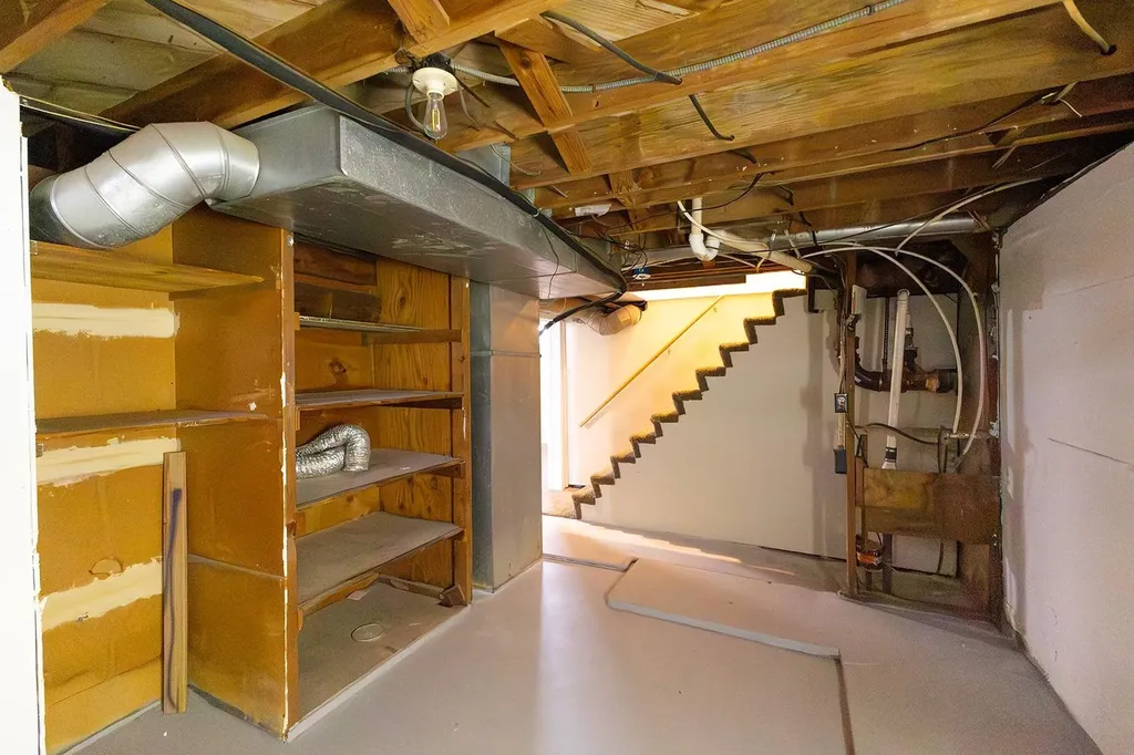 1952 S Emporia Avenue Wichita KS 67211