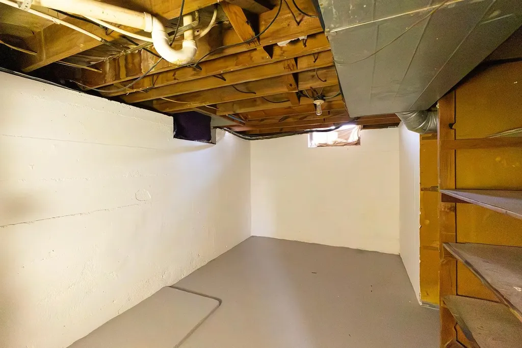 1952 S Emporia Avenue Wichita KS 67211