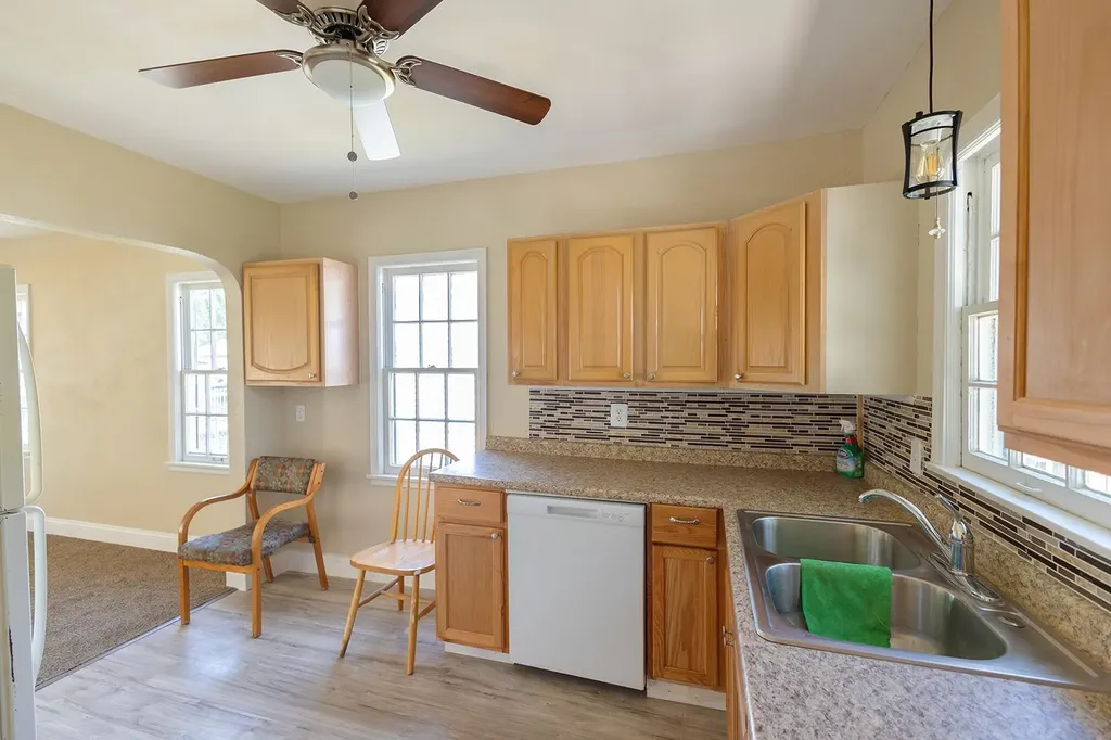 1952 S Emporia Avenue Wichita KS 67211