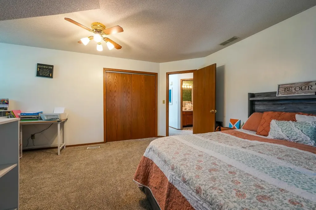 1214 Mccaskey Drive Rose Hill KS 67133