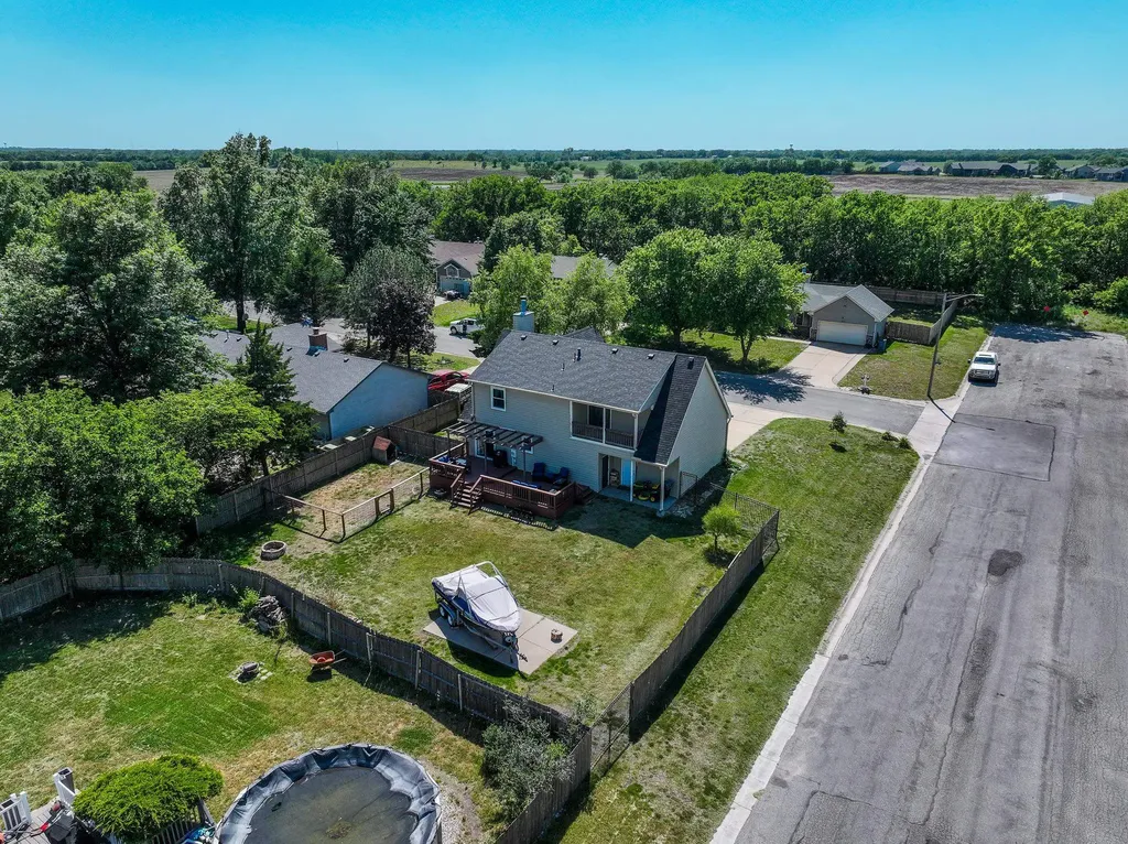 1214 Mccaskey Drive Rose Hill KS 67133