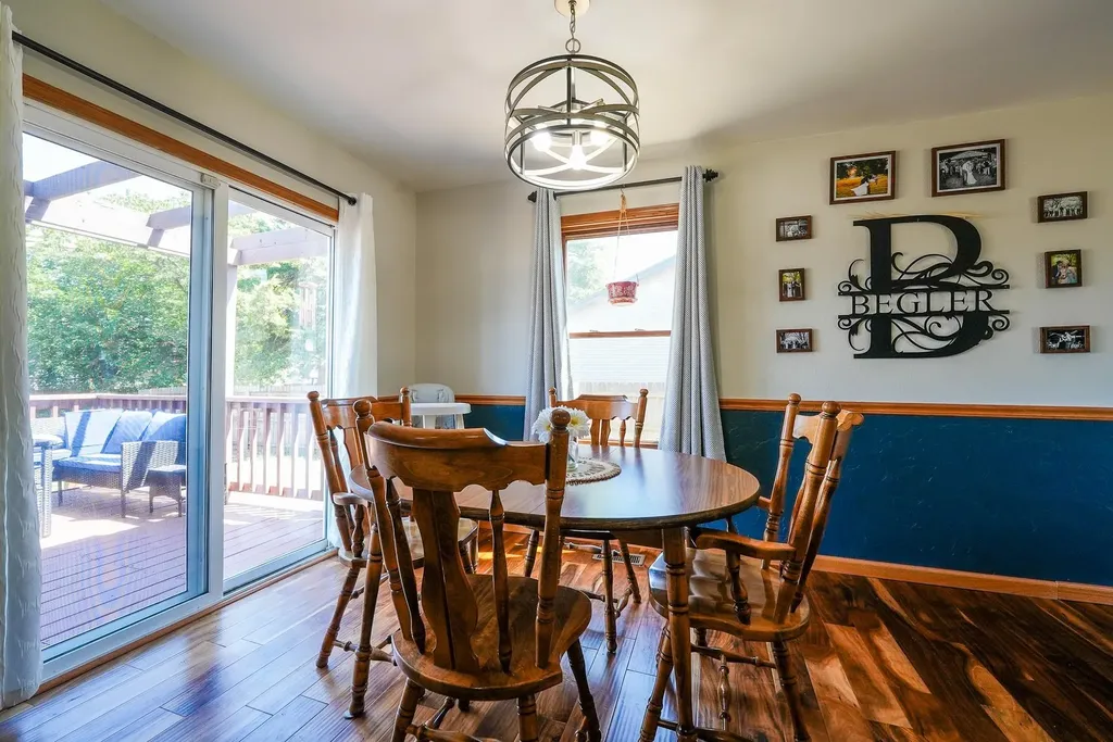 1214 Mccaskey Drive Rose Hill KS 67133