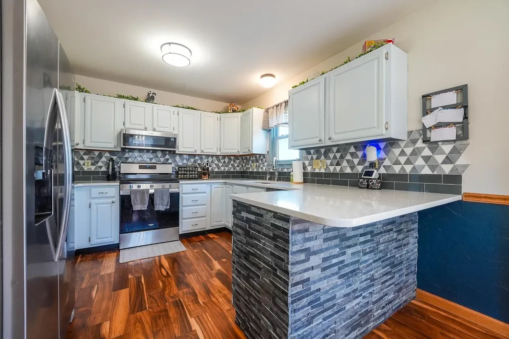 1214 Mccaskey Drive Rose Hill KS 67133