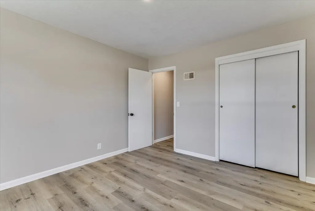 520 Harvey Street Halstead KS 67056