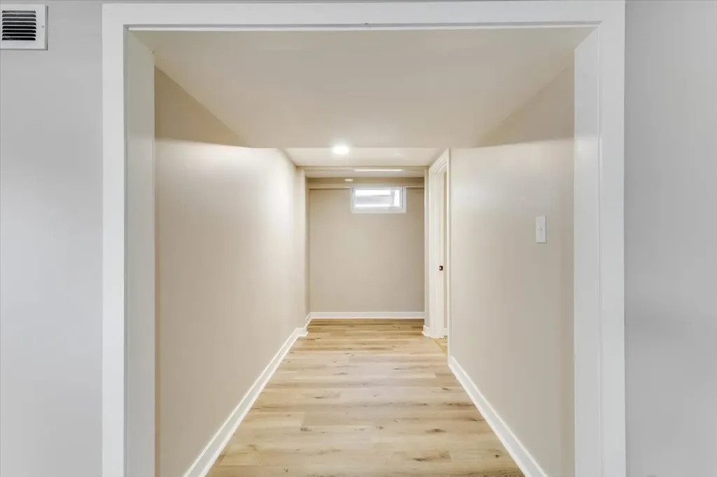 520 Harvey Street Halstead KS 67056