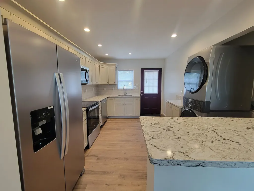 914 N Blaine Wellington KS 67152