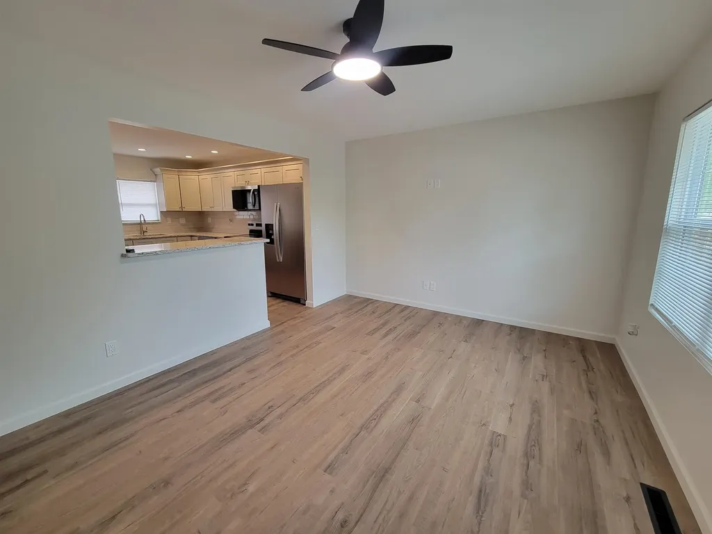 914 N Blaine Wellington KS 67152