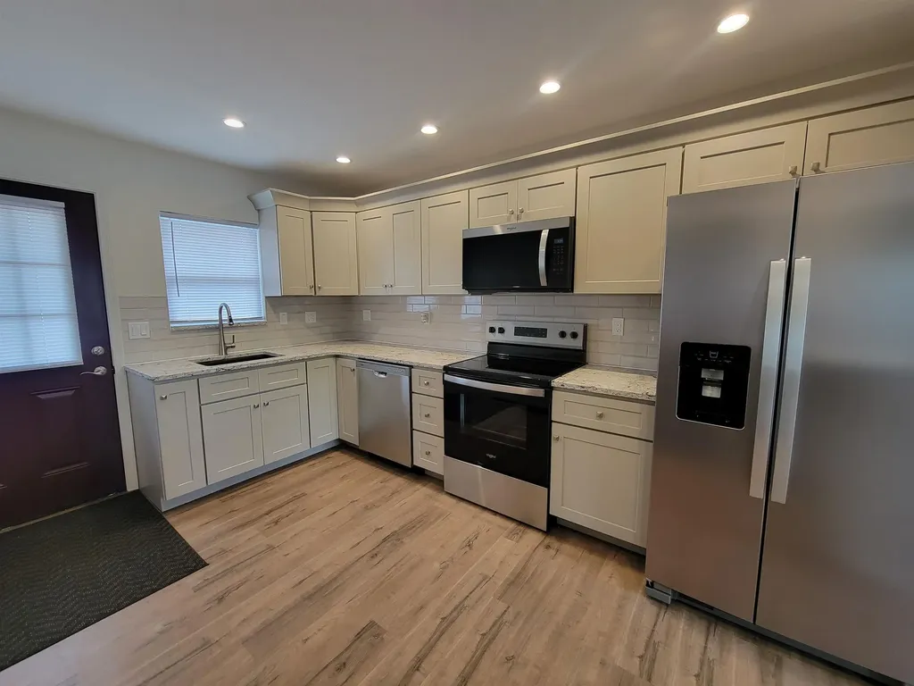 914 N Blaine Wellington KS 67152