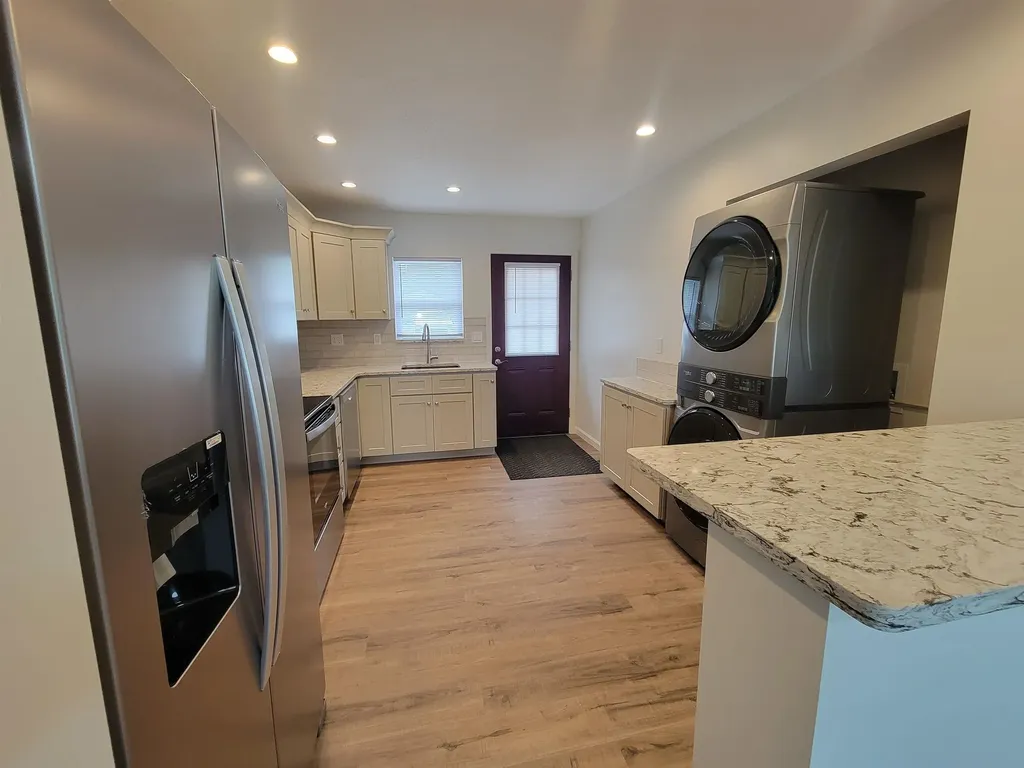 914 N Blaine Wellington KS 67152