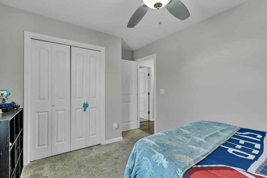 822 S Cattail Circle Haysville KS 67060