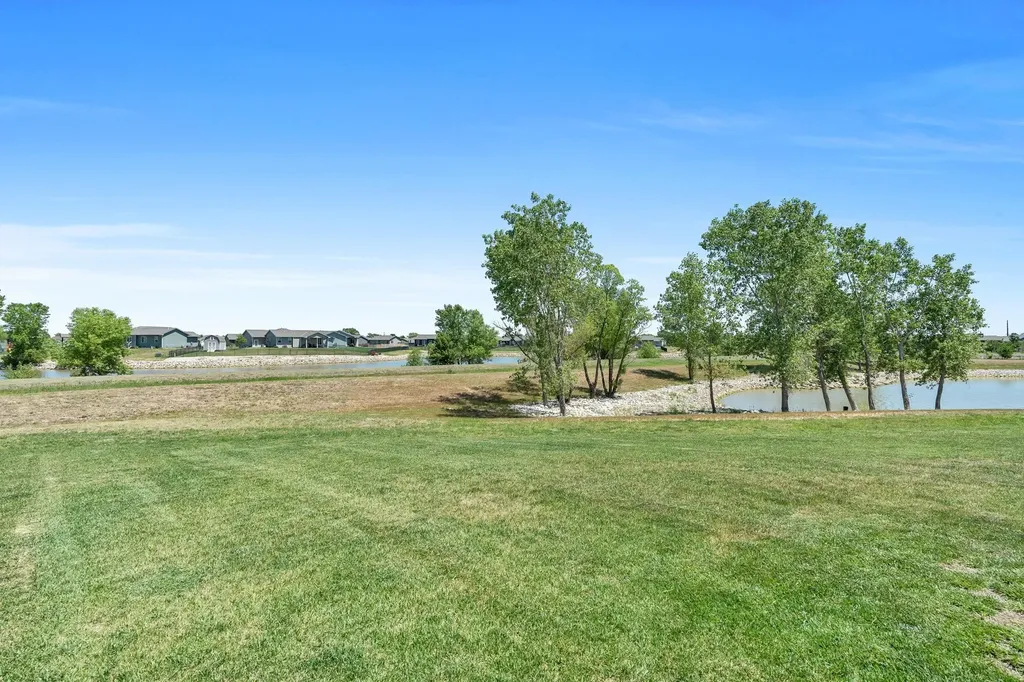 822 S Cattail Circle Haysville KS 67060