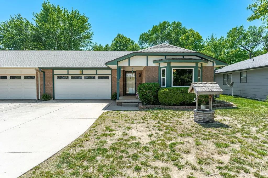 1533 N Harlan Wichita KS 67212