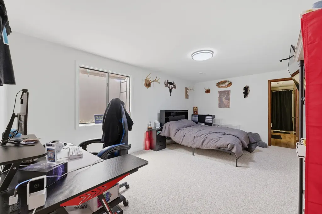 1533 N Harlan Wichita KS 67212