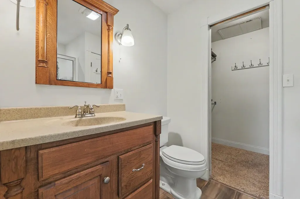 21424 SW County Line Road Rose Hill KS 67133