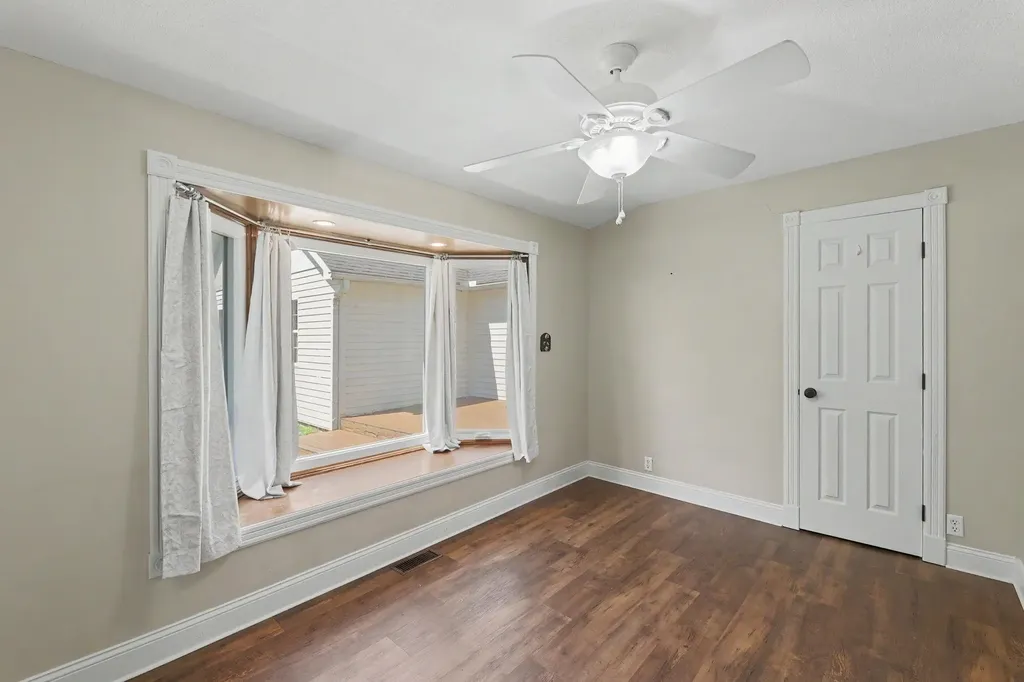 21424 SW County Line Road Rose Hill KS 67133