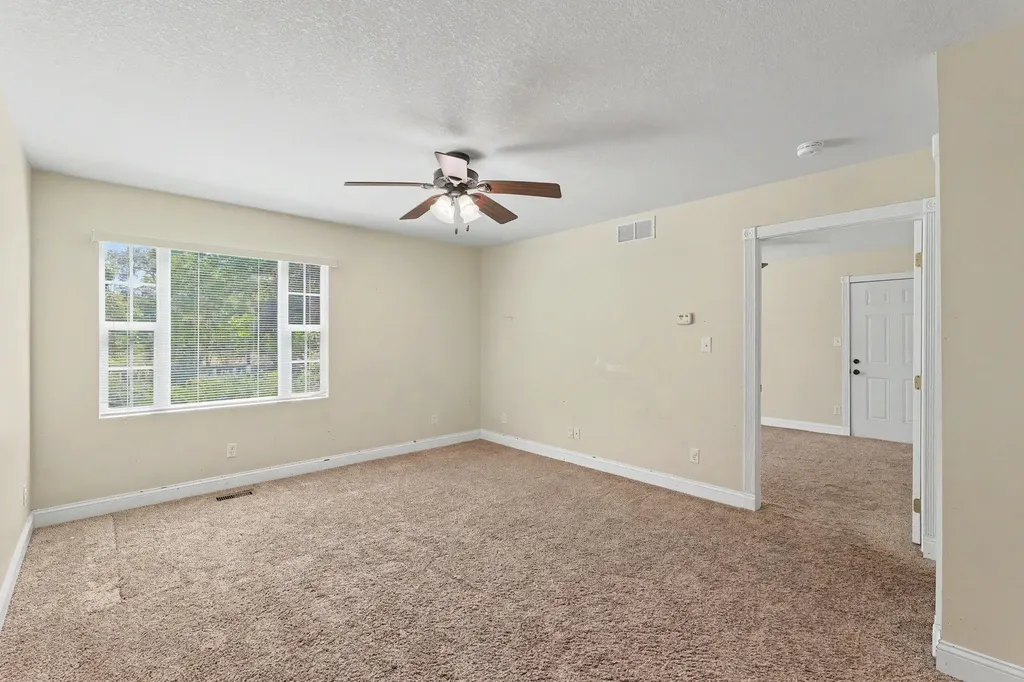 21424 SW County Line Road Rose Hill KS 67133