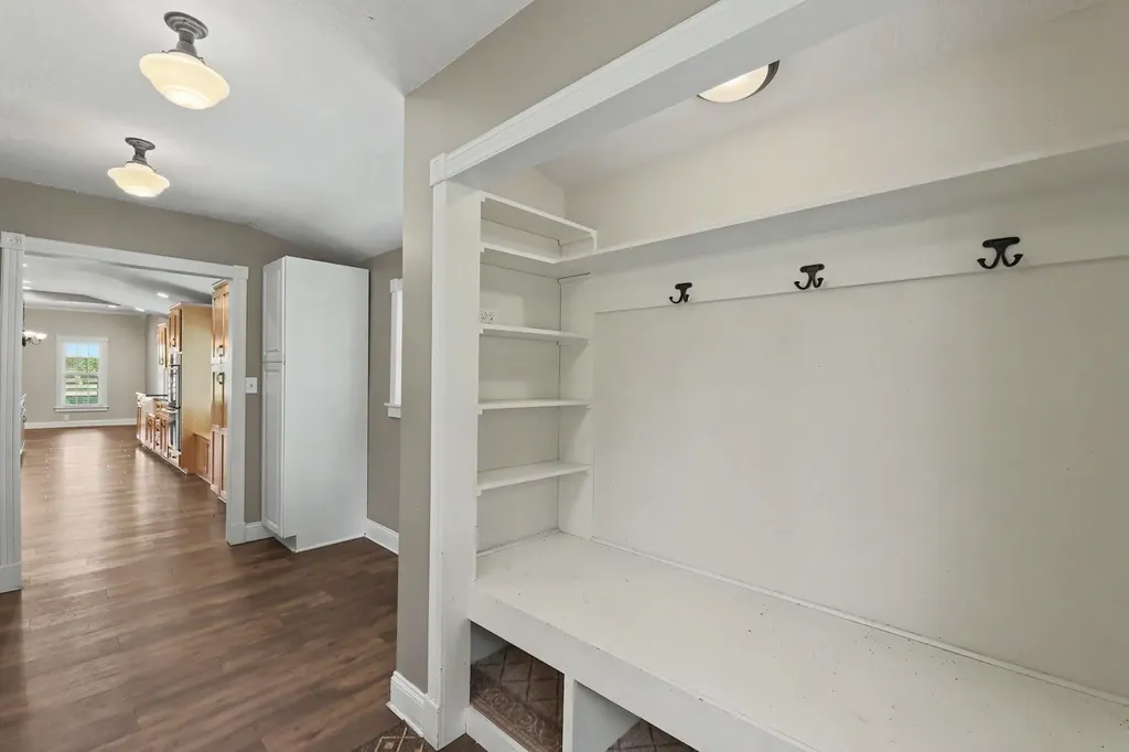 21424 SW County Line Road Rose Hill KS 67133