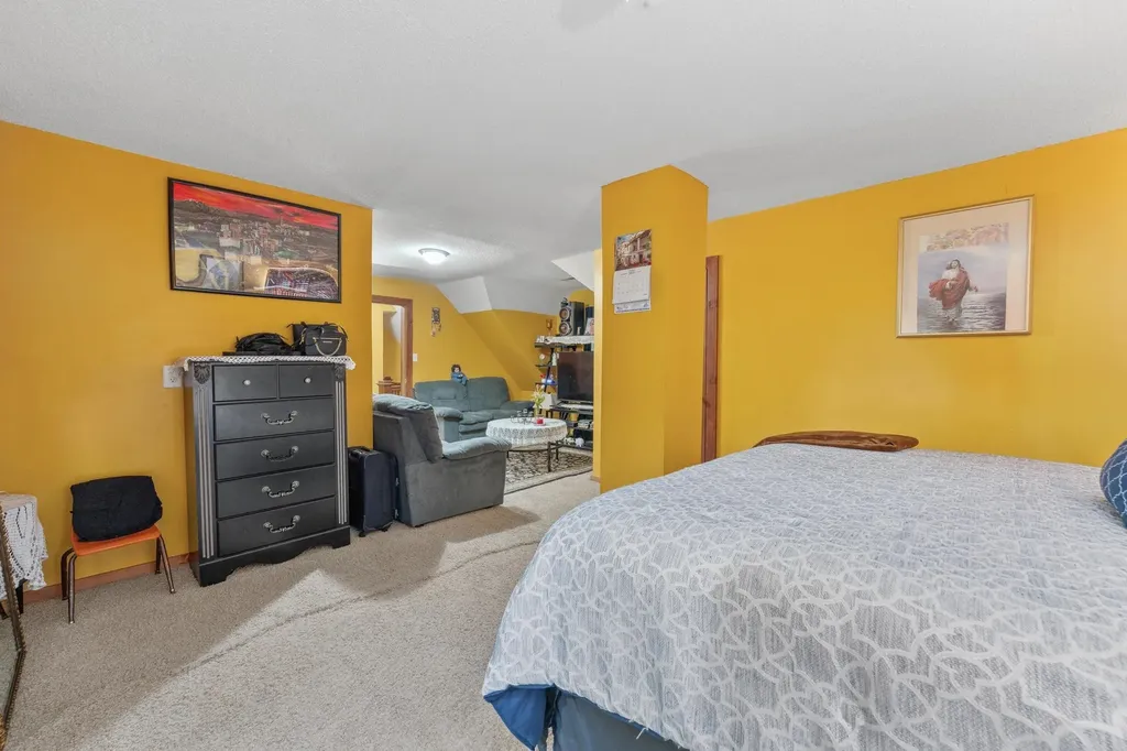 1856 N Park Place Wichita KS 67203
