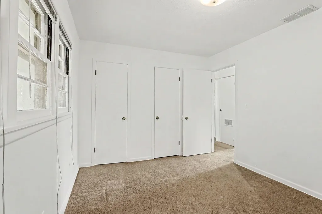 1526 E Donnell Wichita KS 67216