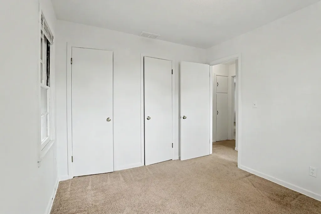 1526 E Donnell Wichita KS 67216