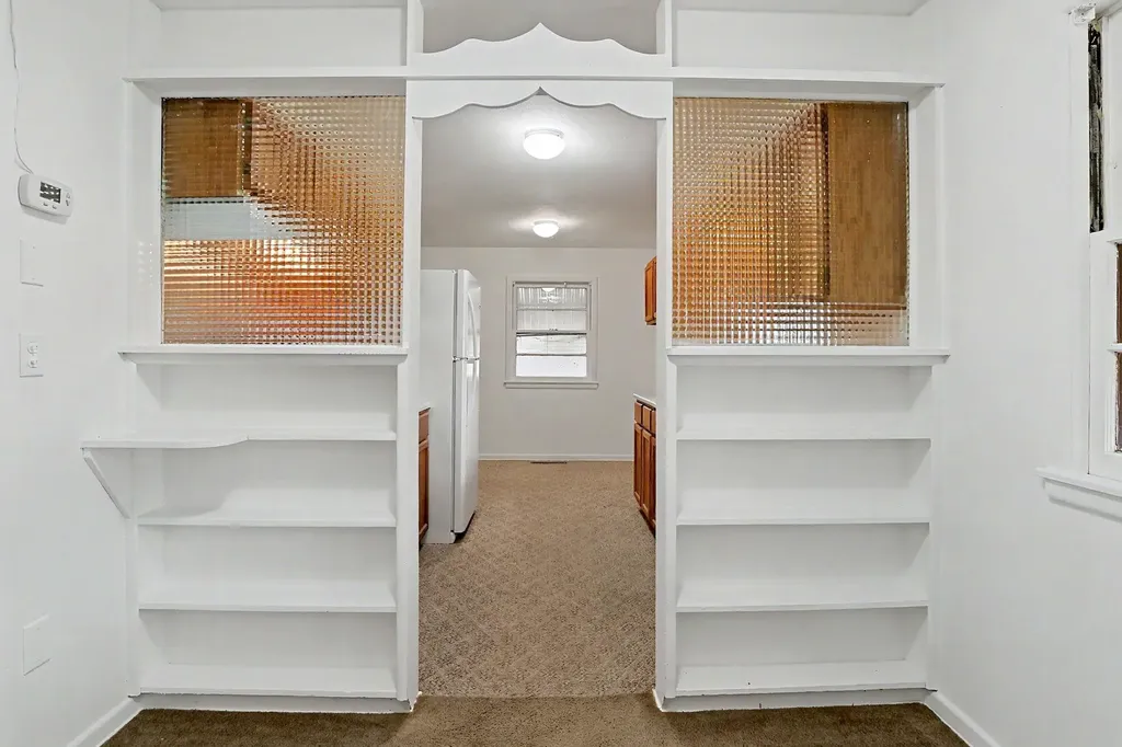 1526 E Donnell Wichita KS 67216