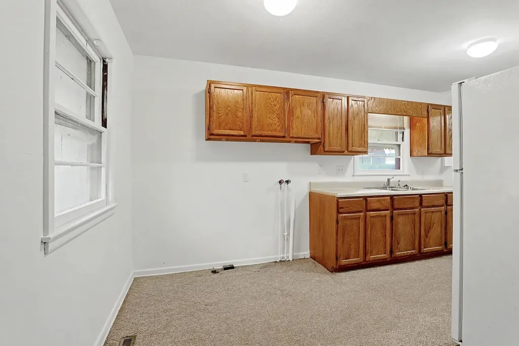 1526 E Donnell Wichita KS 67216