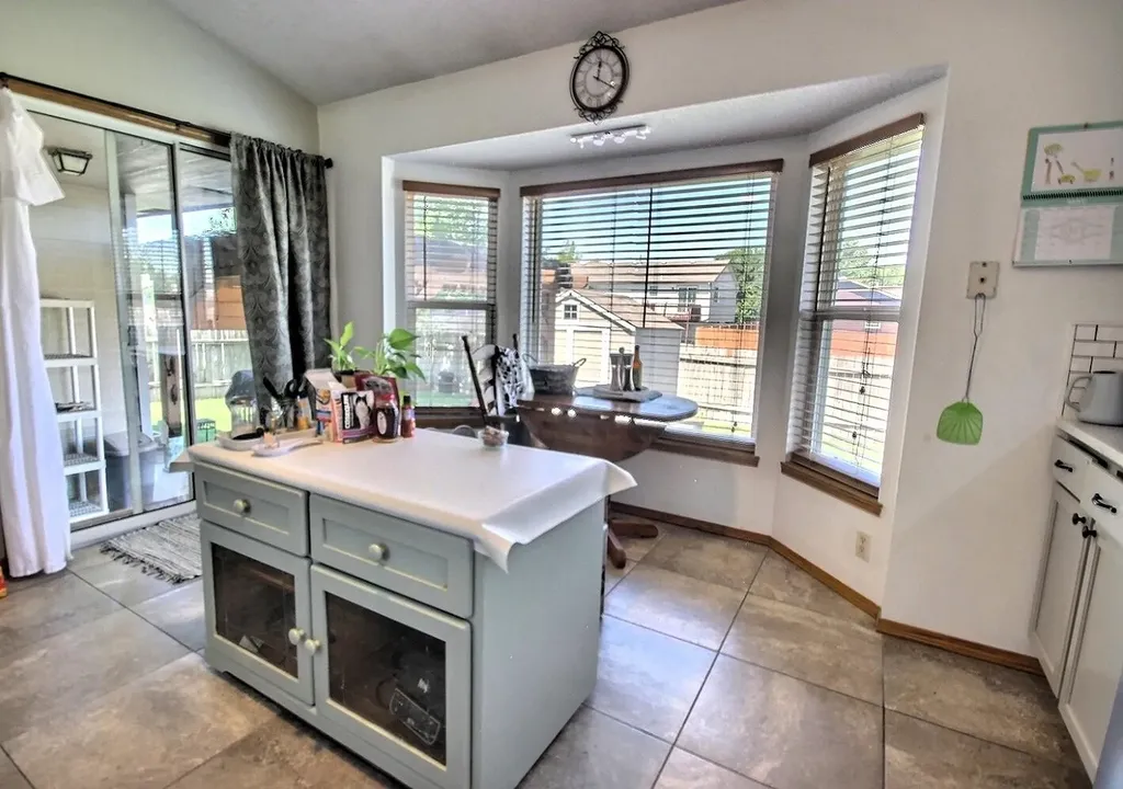 2205 S Shefford Street Wichita KS 67209