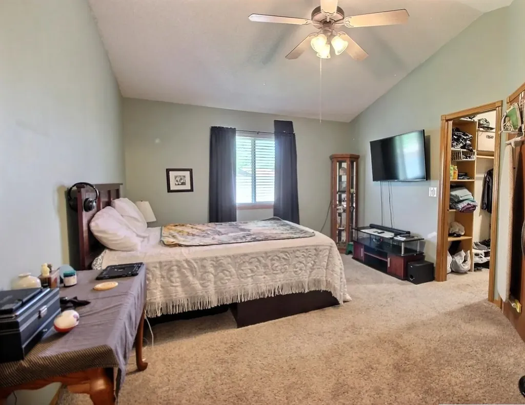 2205 S Shefford Street Wichita KS 67209