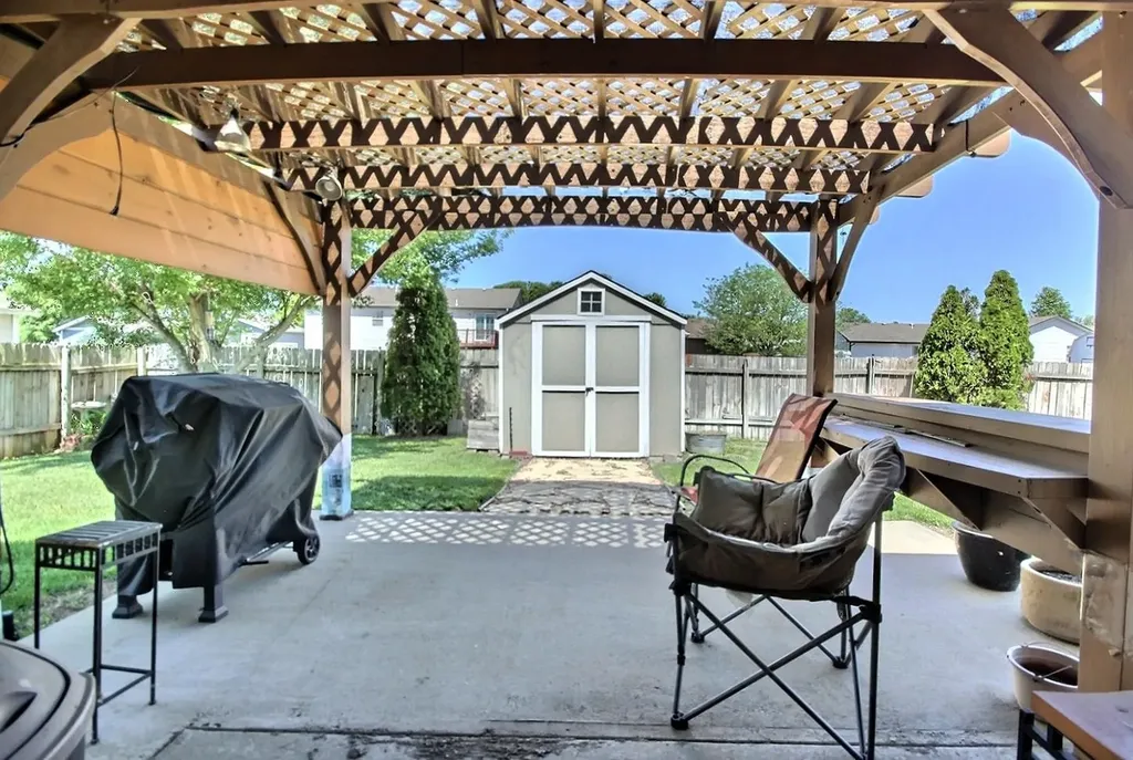 2205 S Shefford Street Wichita KS 67209