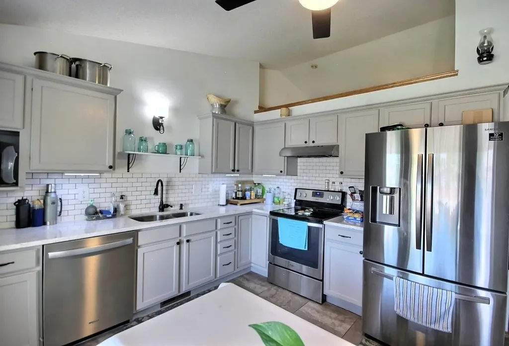 2205 S Shefford Street Wichita KS 67209