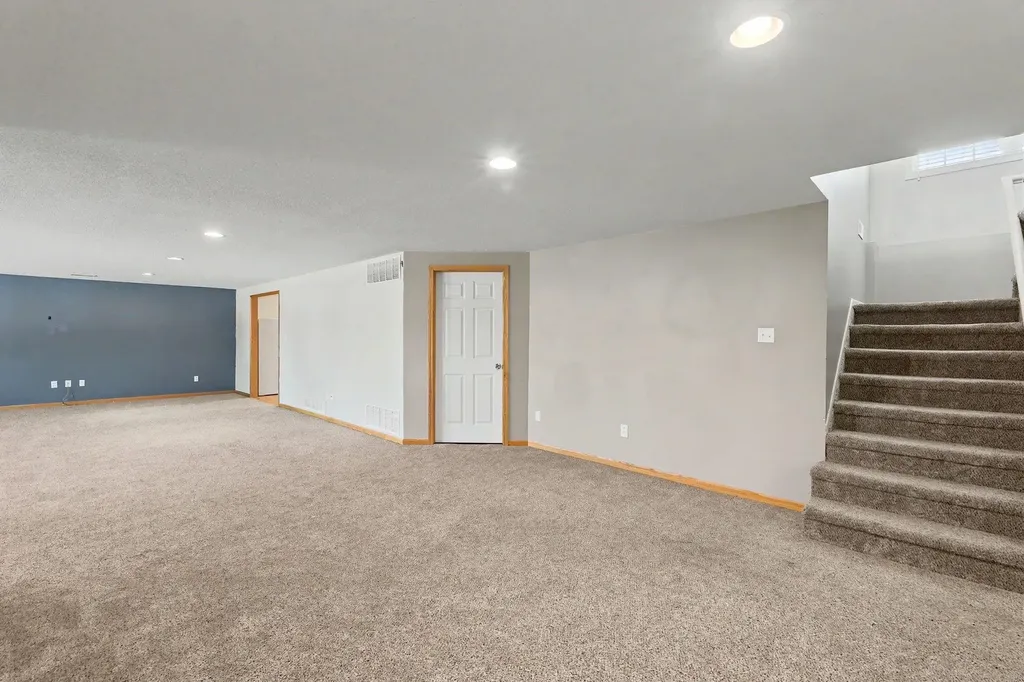 606 E Woodstone Court Andover KS 67002