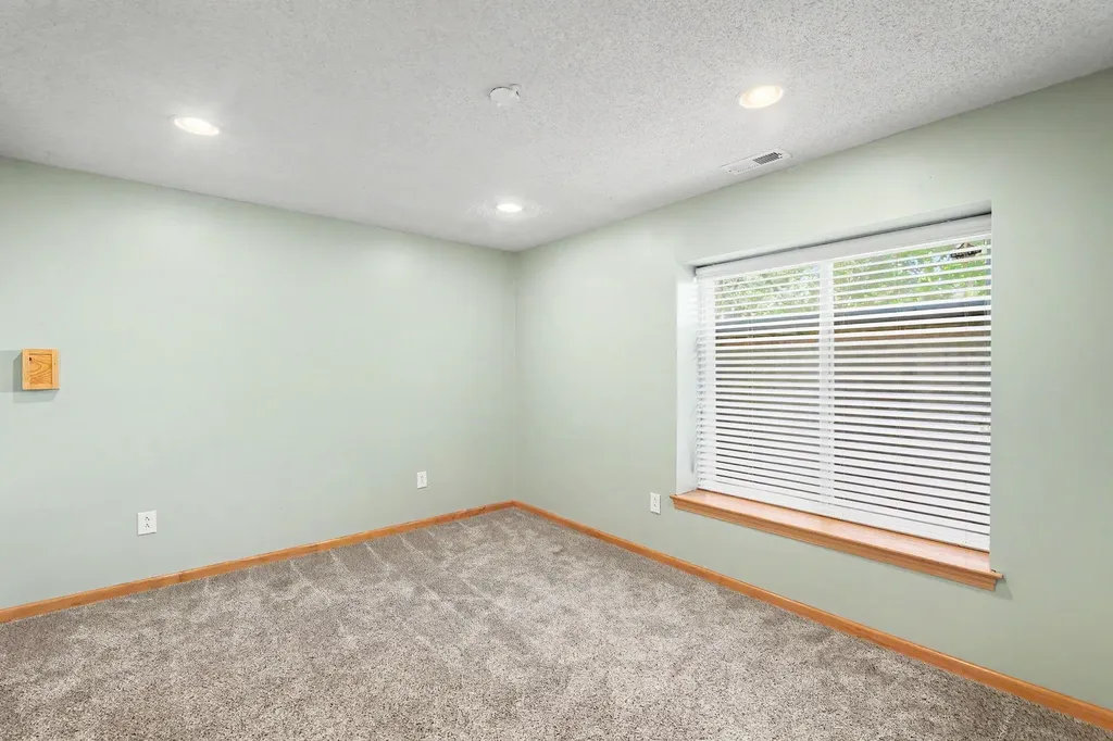 606 E Woodstone Court Andover KS 67002
