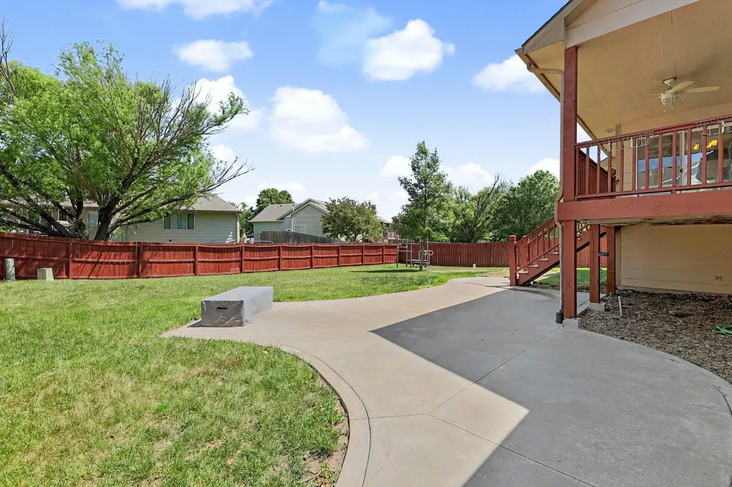606 E Woodstone Court Andover KS 67002