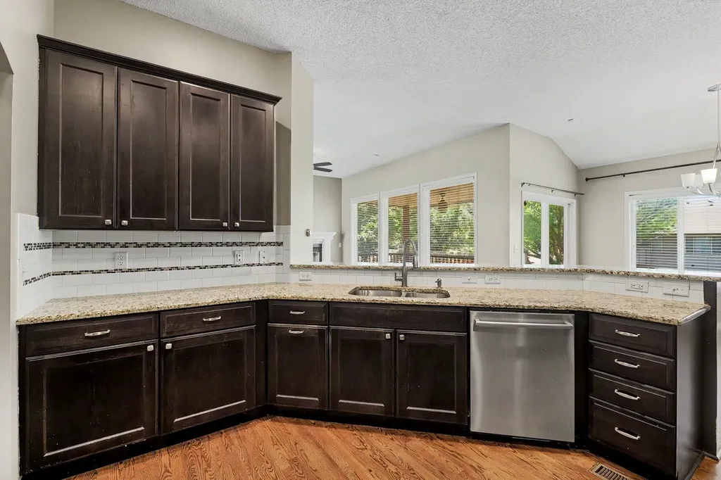 606 E Woodstone Court Andover KS 67002