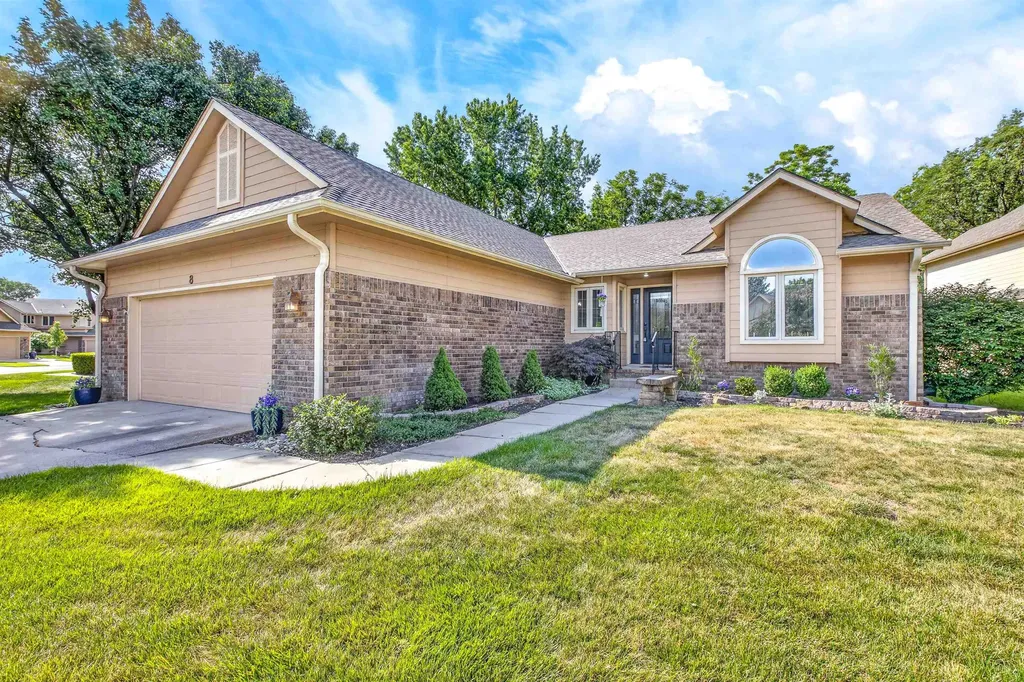 11725 W Alderny Court Wichita KS 67212