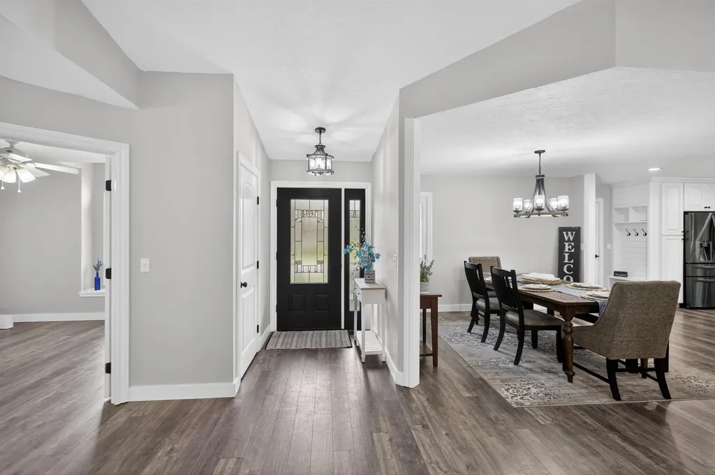 11725 W Alderny Court Wichita KS 67212