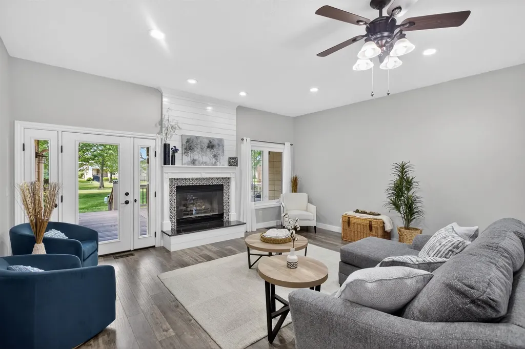 11725 W Alderny Court Wichita KS 67212