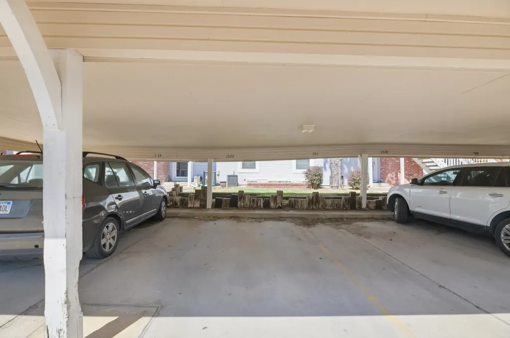 1717 S Cypress Street Wichita KS 67207
