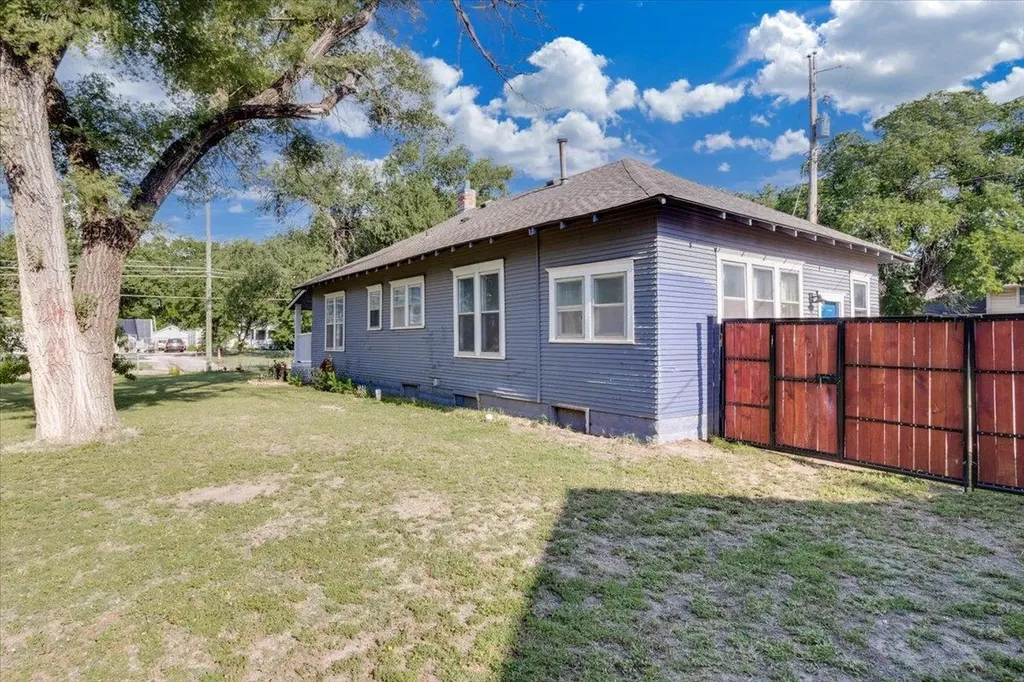 3658 N Arkansas Avenue Wichita KS 67204