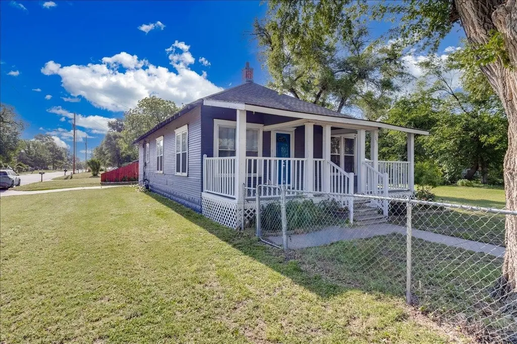 3658 N Arkansas Avenue Wichita KS 67204