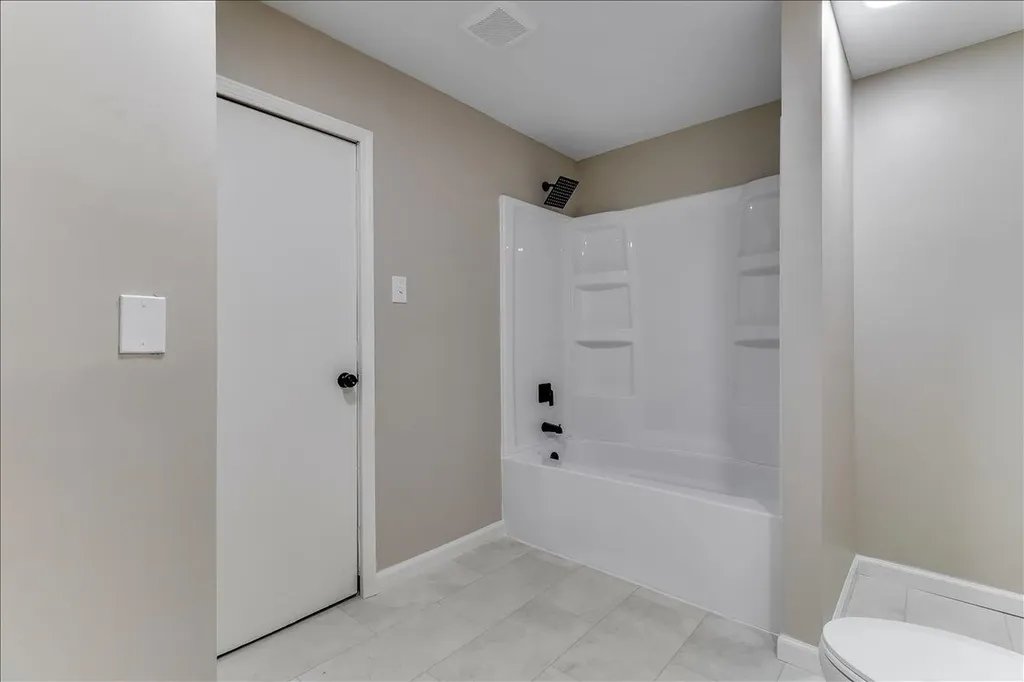 305 Central Avenue Newton KS 67114