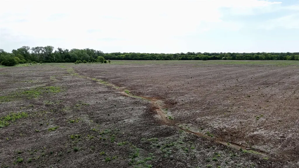 E Of SW Butler Road & SW 50th Street Benton KS 67017