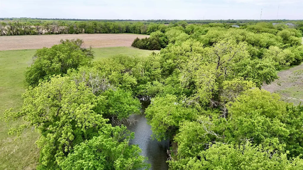 E Of SW Butler Road & SW 50th Street Benton KS 67017