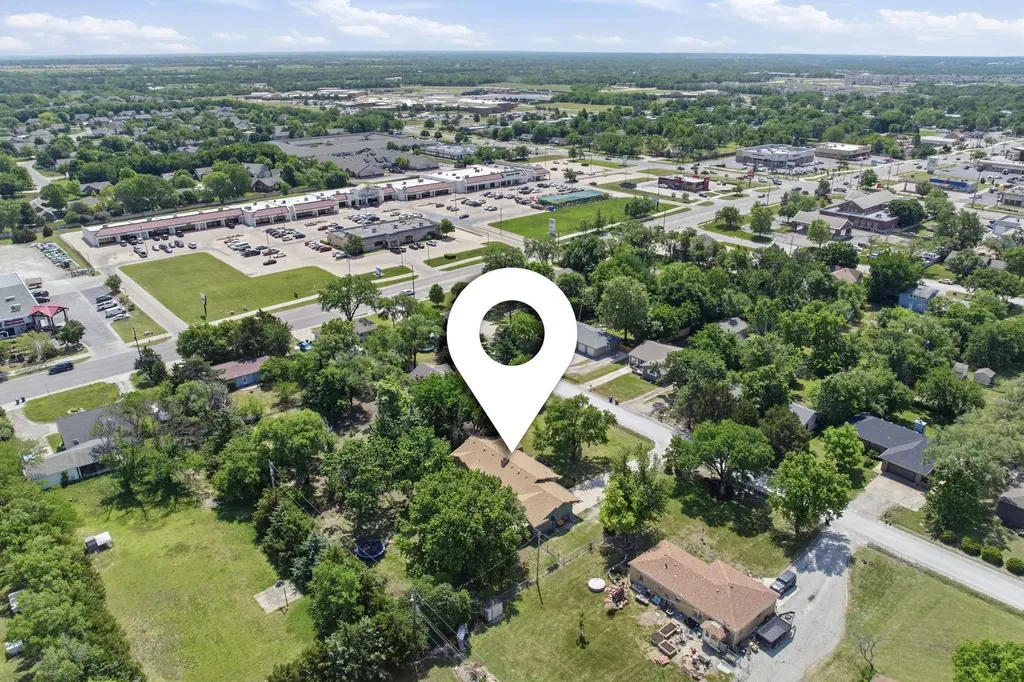 202 W Virginia Road Andover KS 67002