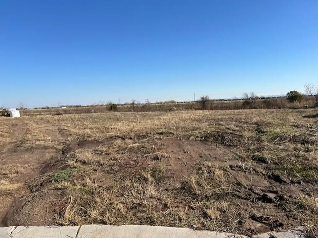 Lot 17 Block C Trinity Point Addition Wichita KS 67217