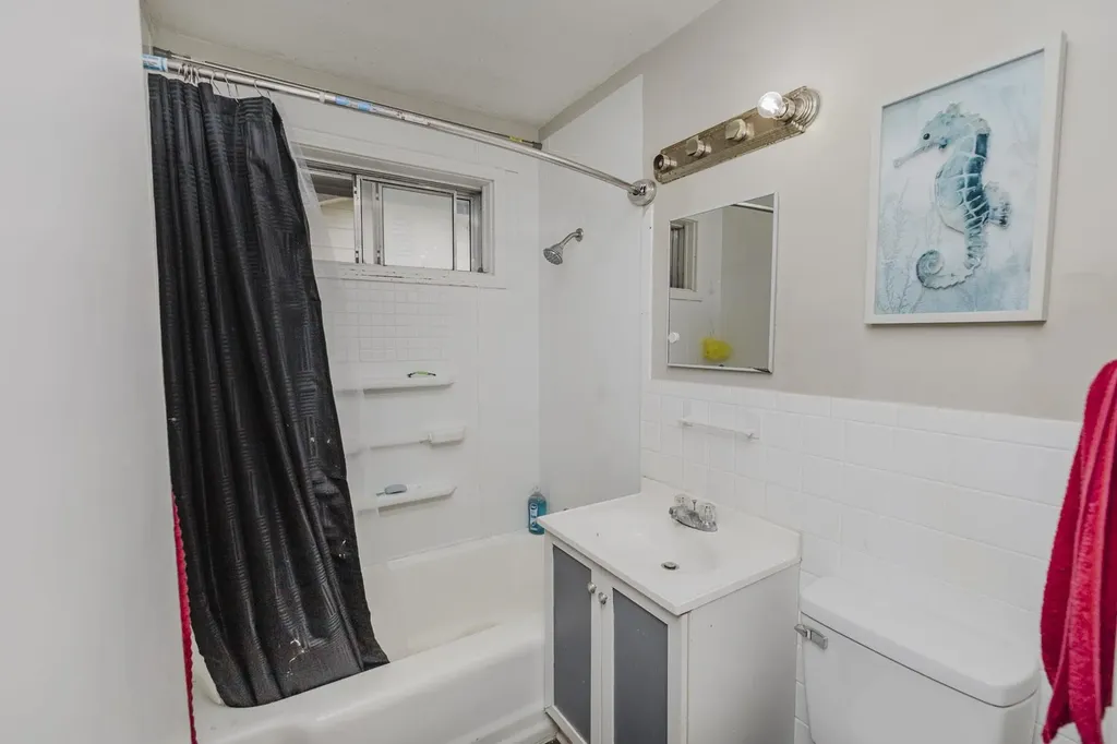 3250 S Downtain Wichita KS 67217