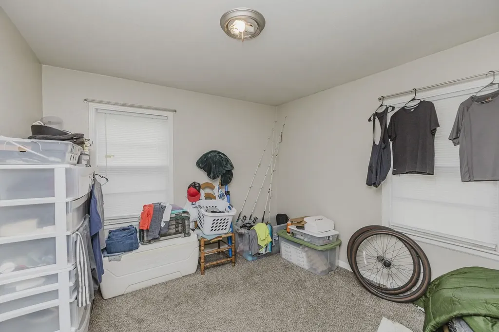 3250 S Downtain Wichita KS 67217